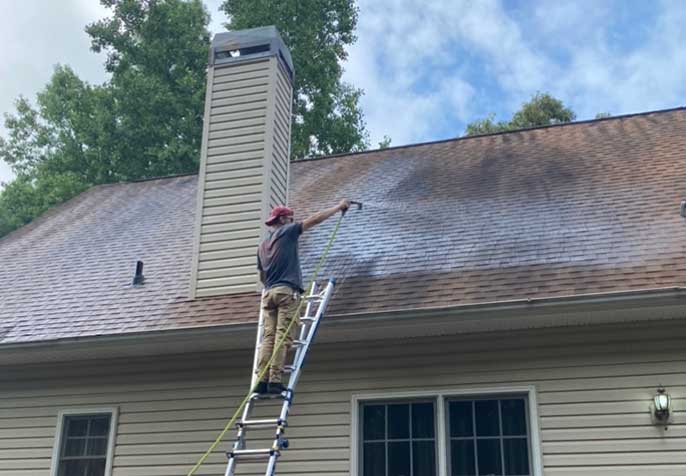 Roof Cleaning in Kennett Square PA